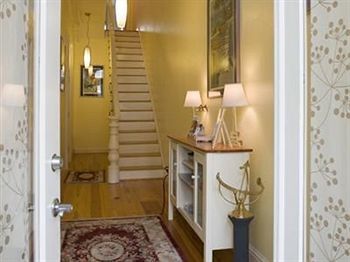 Blue Door On Baltimore Bed And Breakfast Exterior photo